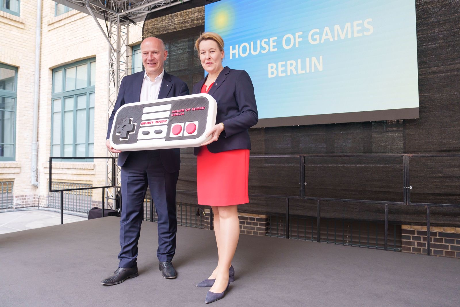 House of Games Berlin - Hoffest