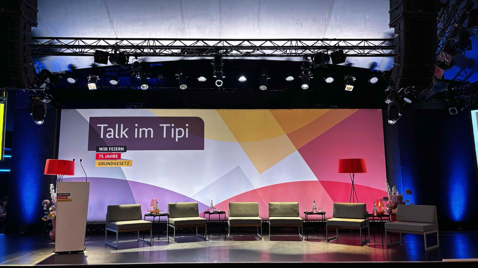 75 Jahre Grundgesetz im Tipi am Kanzleramt